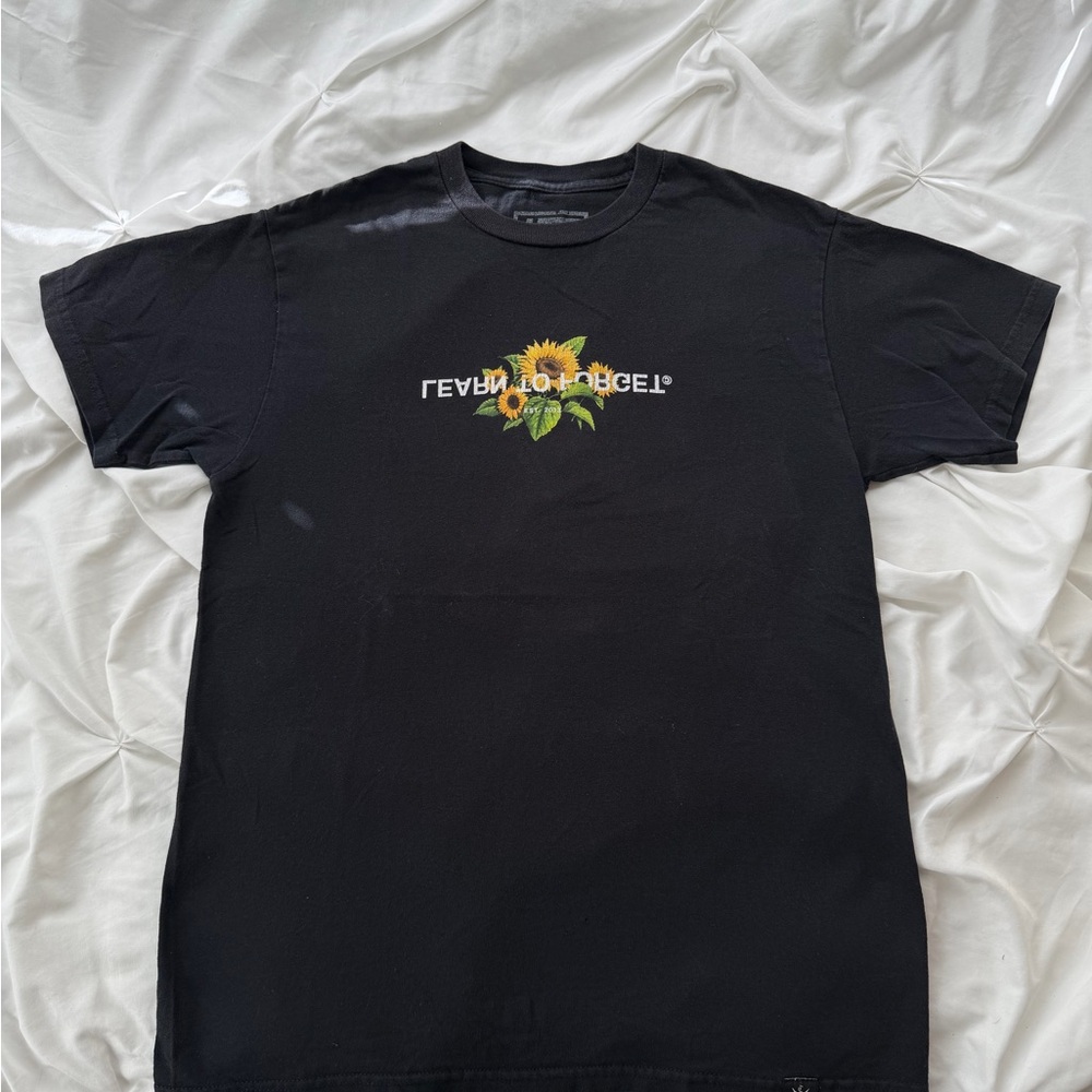 Learn to forget sunflower Black Graphic T-Shirt